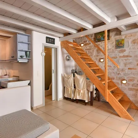 Centrally Located House For 4 Ppl In Holiday home